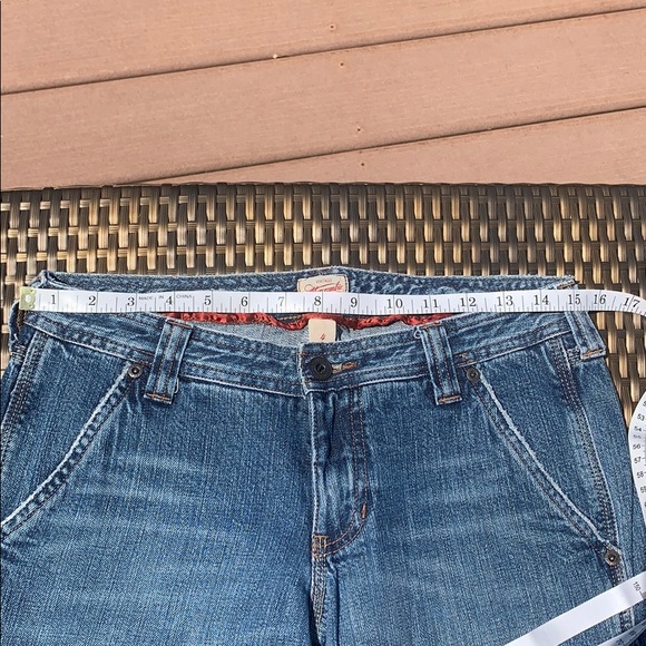🌷HP 🎉SALE Vintage A&F Jeans - Picture 12 of 13